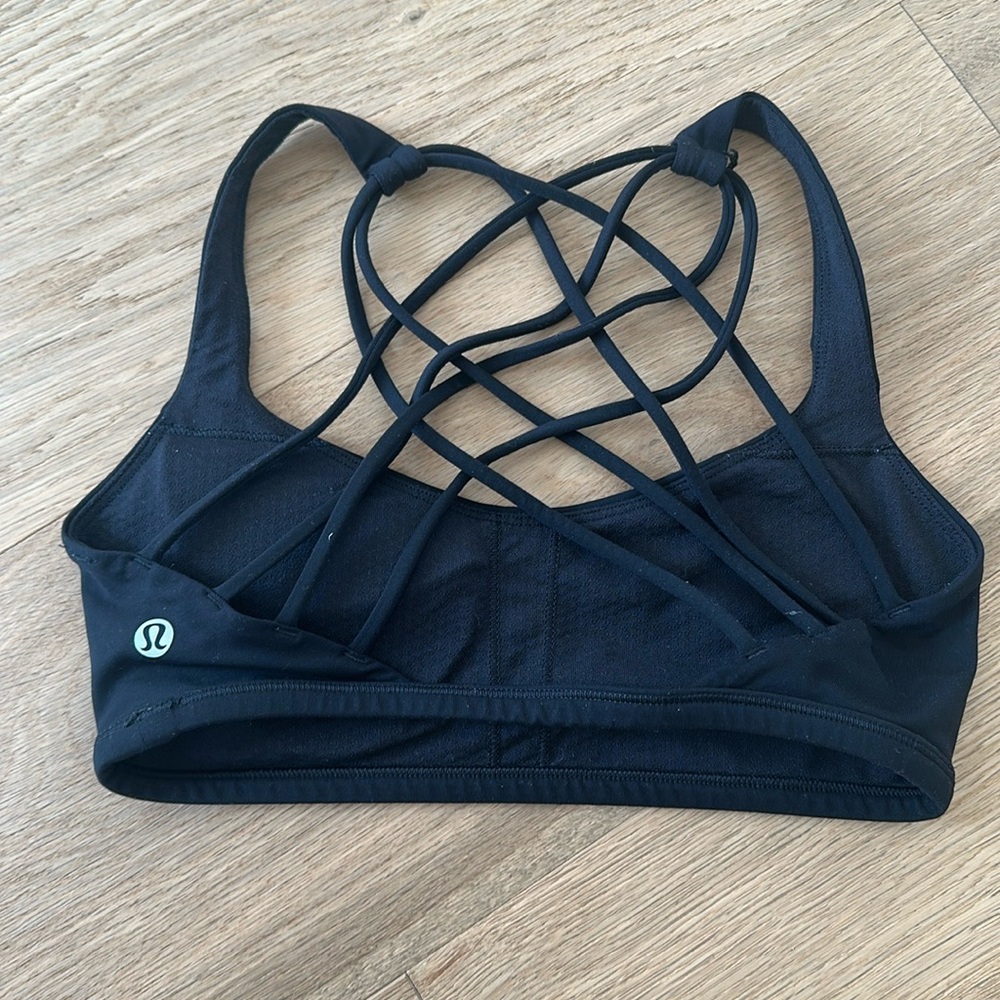 Lulu sports bra